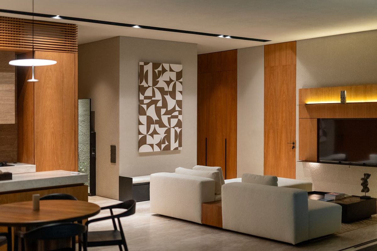 Lyvin Melasti Apartments