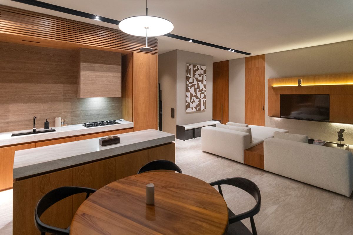 Lyvin Melasti Apartments