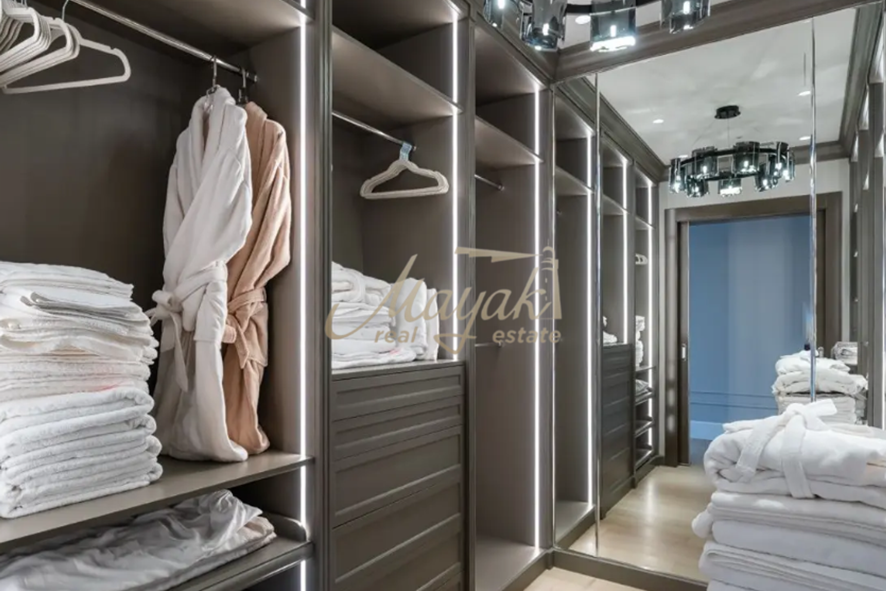 Вилла на продажу в XXII Carat, Palm Jumeirah