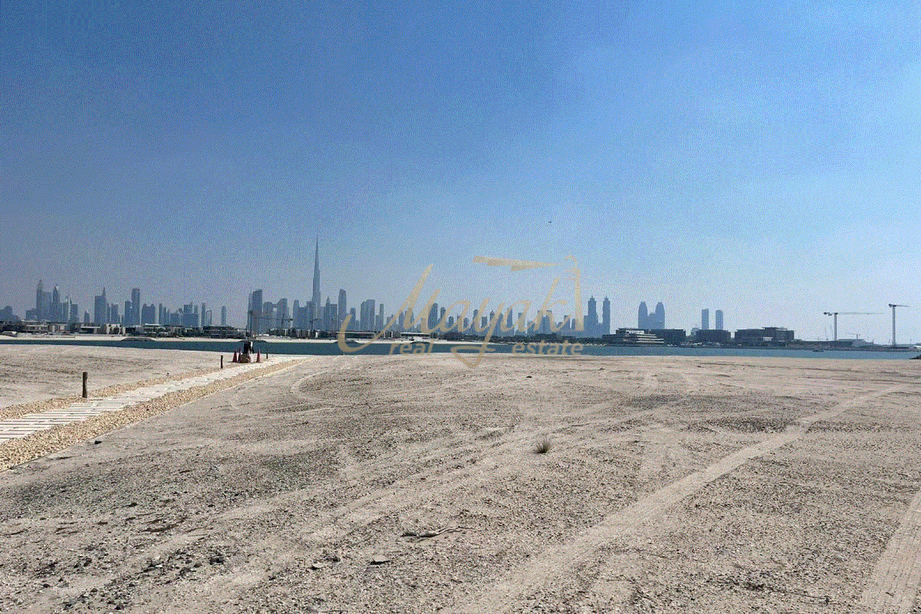 Участок премиум-класса | Улица миллиардеров | Частный пляж