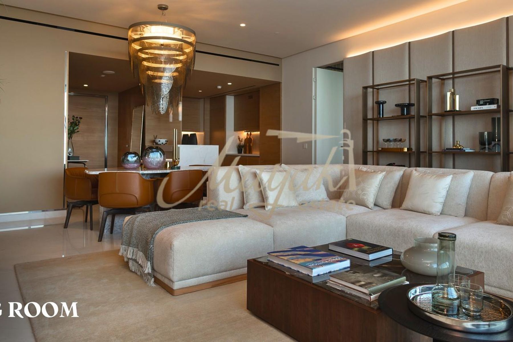 Потрясающая, полностью меблированная 2-комнатная квартира с видом на море, уникальным дизайном и высококачественными материалами.