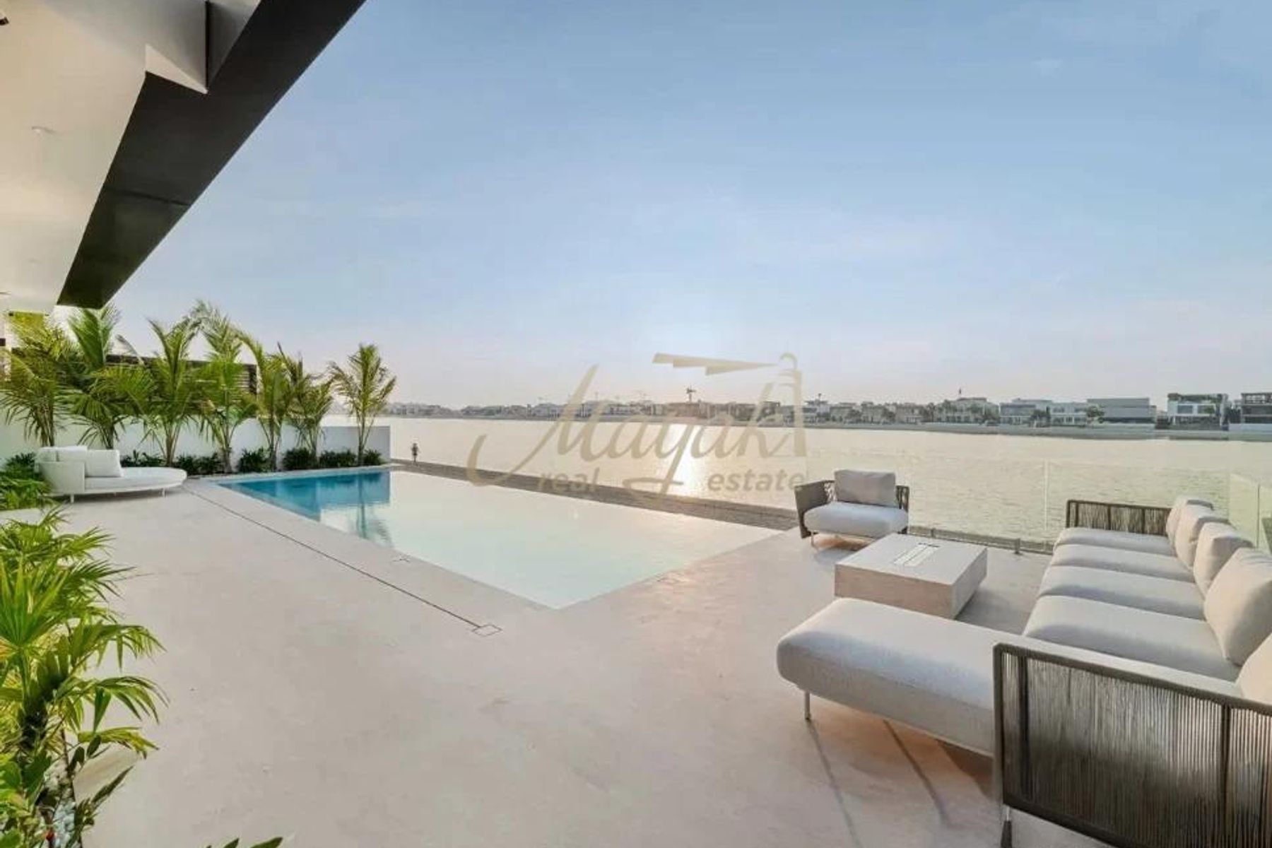 Garden Home | Furnished | Skyline View