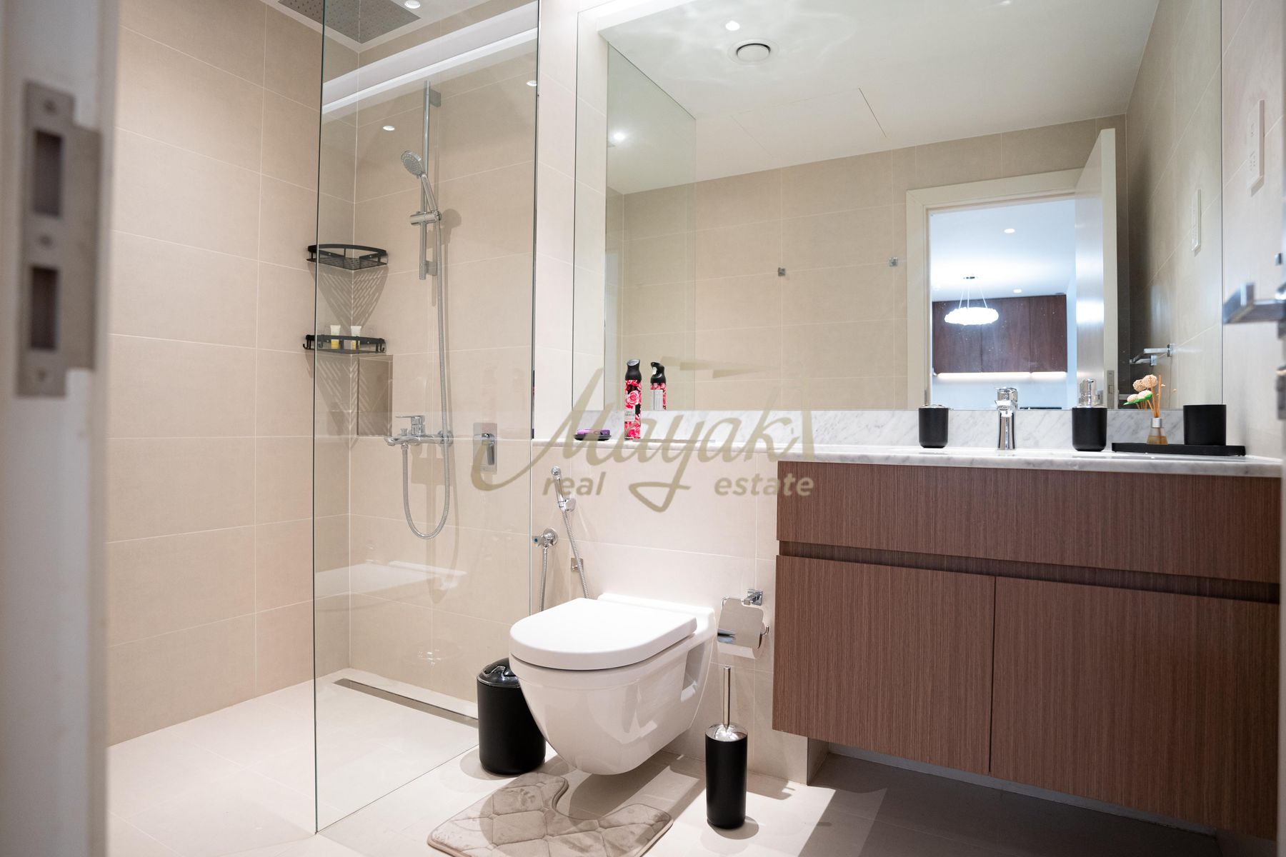 12 ЧЕКА l СЧЕТА ВКЛЮЧЕНЫ l ДОСТУПНО ЕЖЕМЕСЯЧНО l