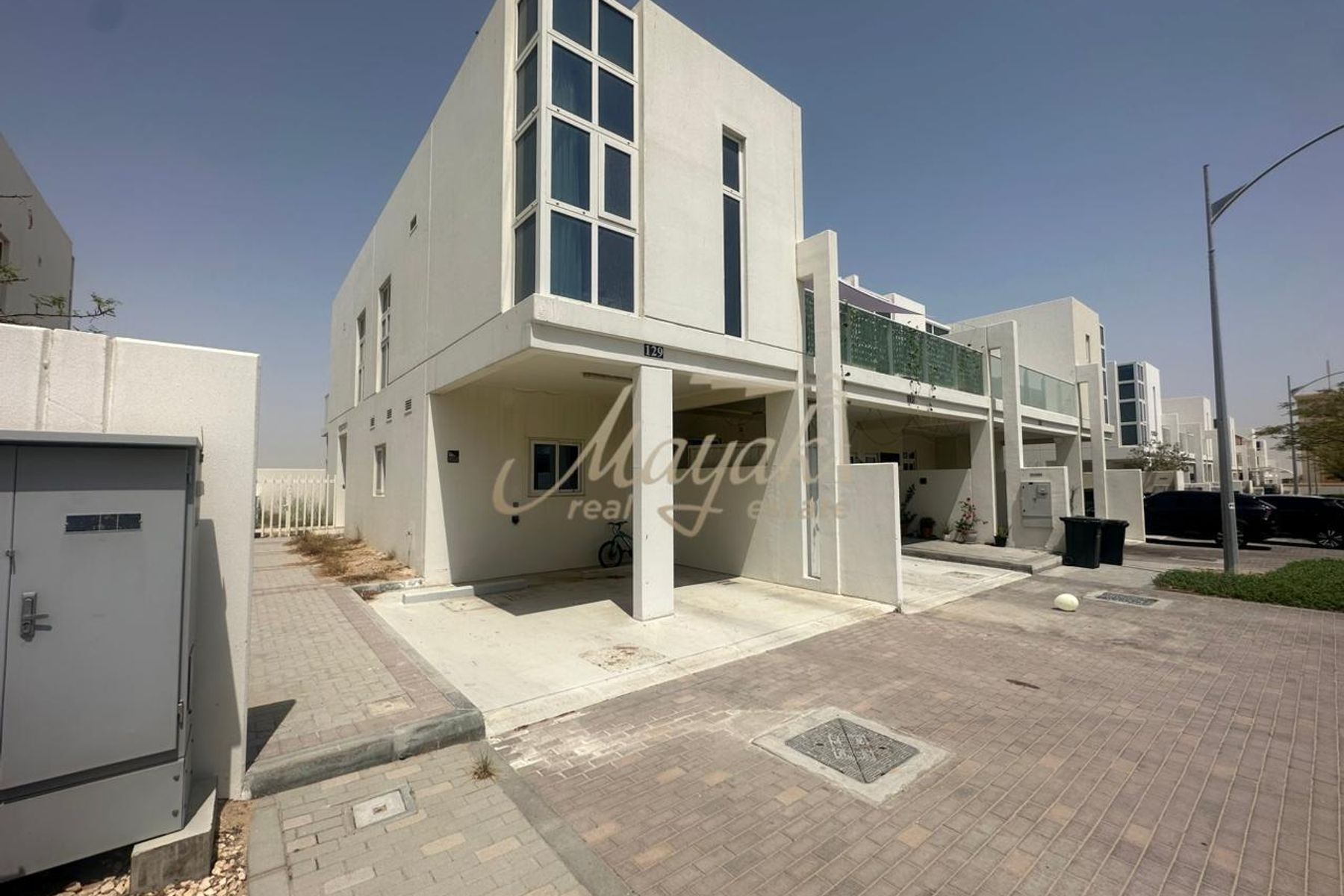 Luxury 3BR+Maid | Fully Furnished | Single Row