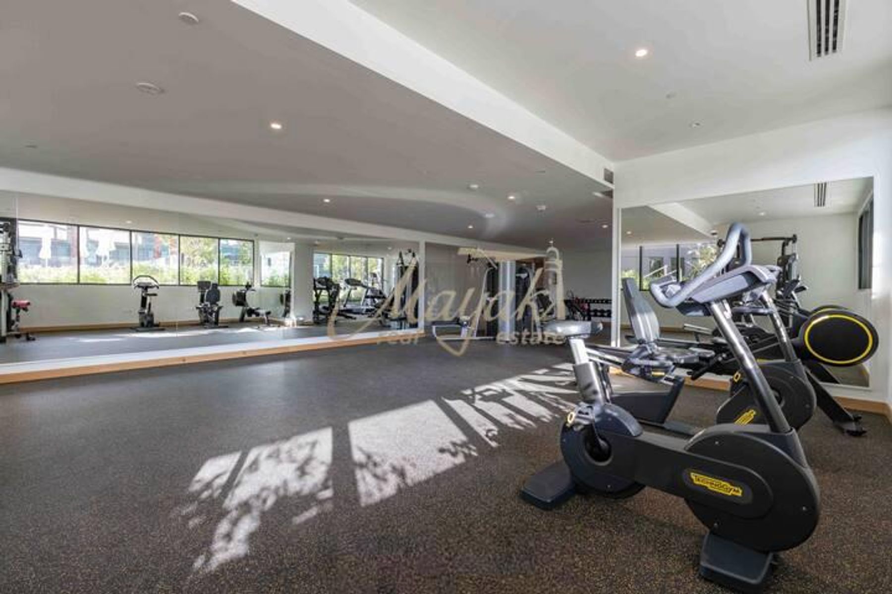 ВЫСОКИЙ ЭТАЖ l ХОРОШЕЕ СОСТОЯНИЕ l СВОБОДНАЯ КВАРТИРА