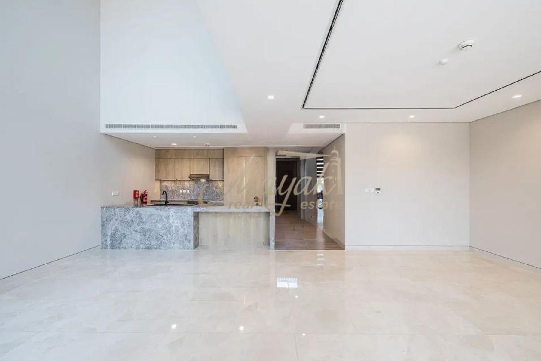 Sea Views from the Rooftop I Luxurious I Beach Access