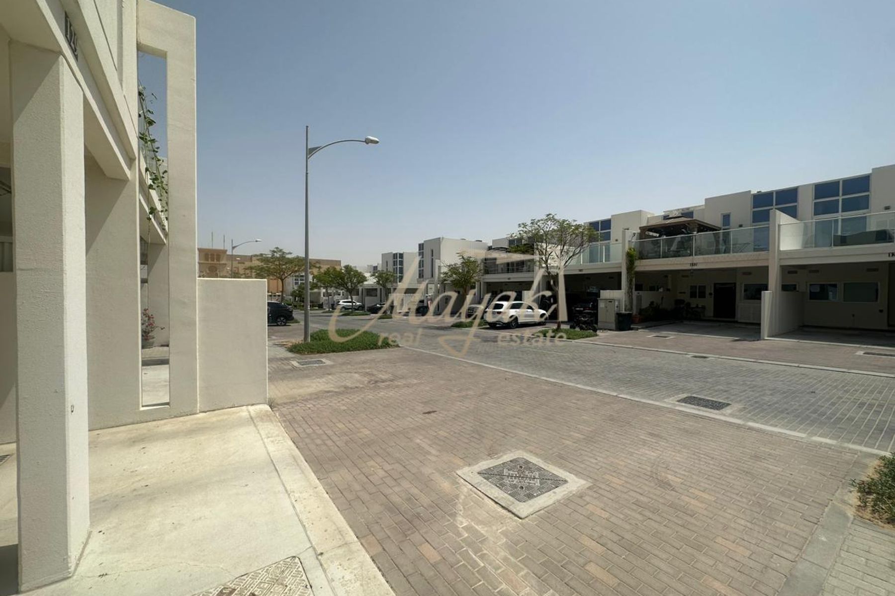 Luxury 3BR+Maid | Fully Furnished | Single Row