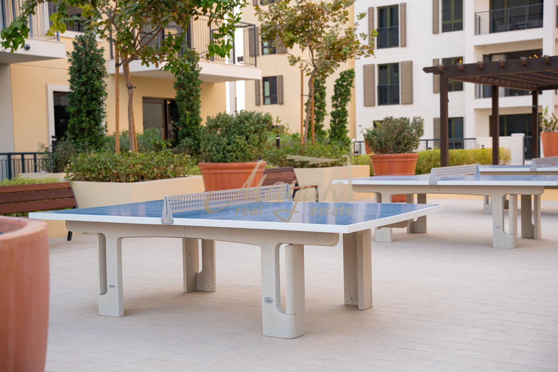 12 ЧЕКА l СЧЕТА ВКЛЮЧЕНЫ l ДОСТУПНО ЕЖЕМЕСЯЧНО l