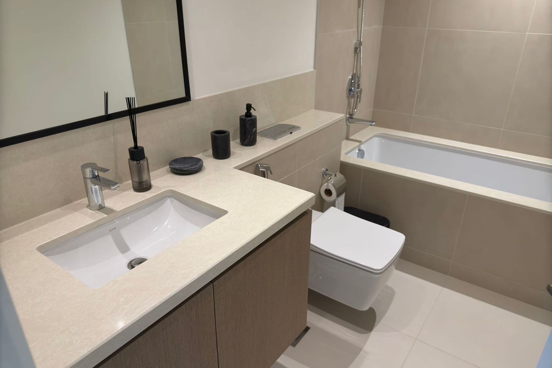 Downtown Burj Crown 3bedrooms+maid