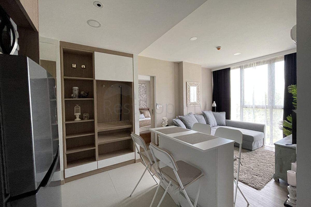 Two-Bedroom Apartment in Bang Tao, Phuket