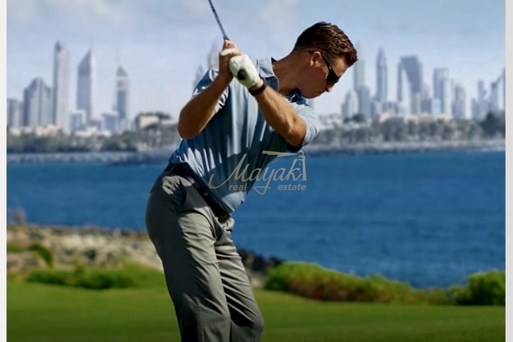 SEMI-DETACHED TOWNHOUSE | NEXT TO THE BEACH