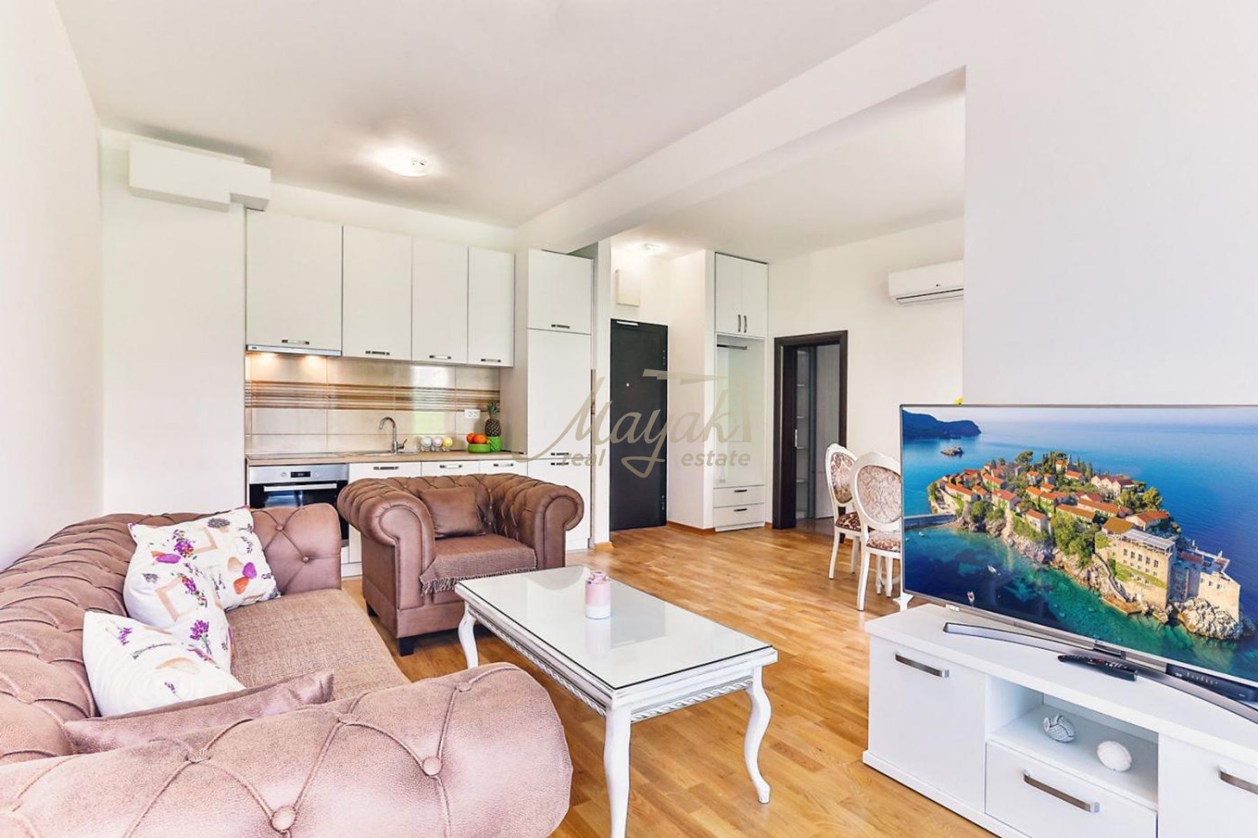 Sea View Residences in Rafailovici