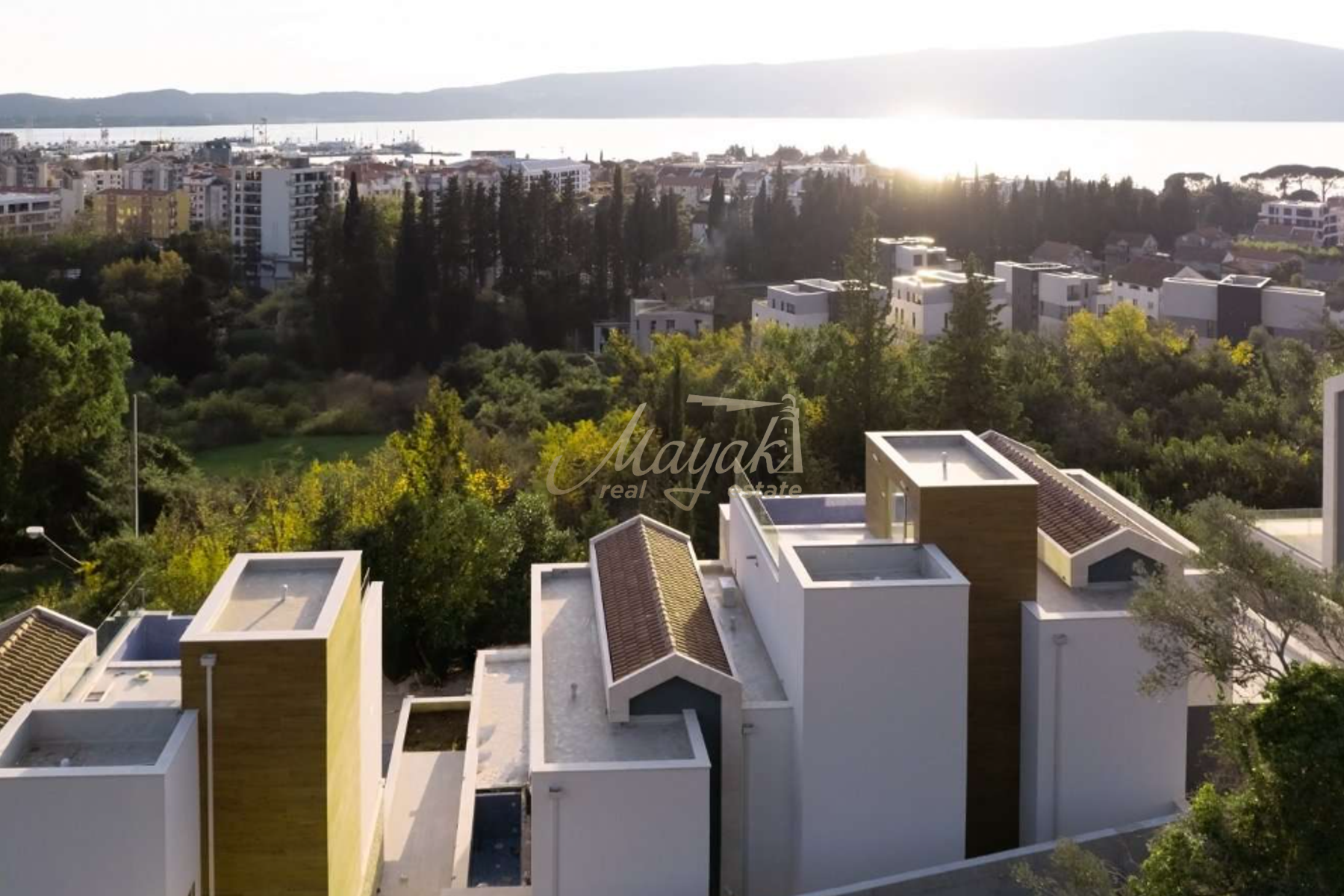 Luxury Townhouses in Donja Lastva, Tivat