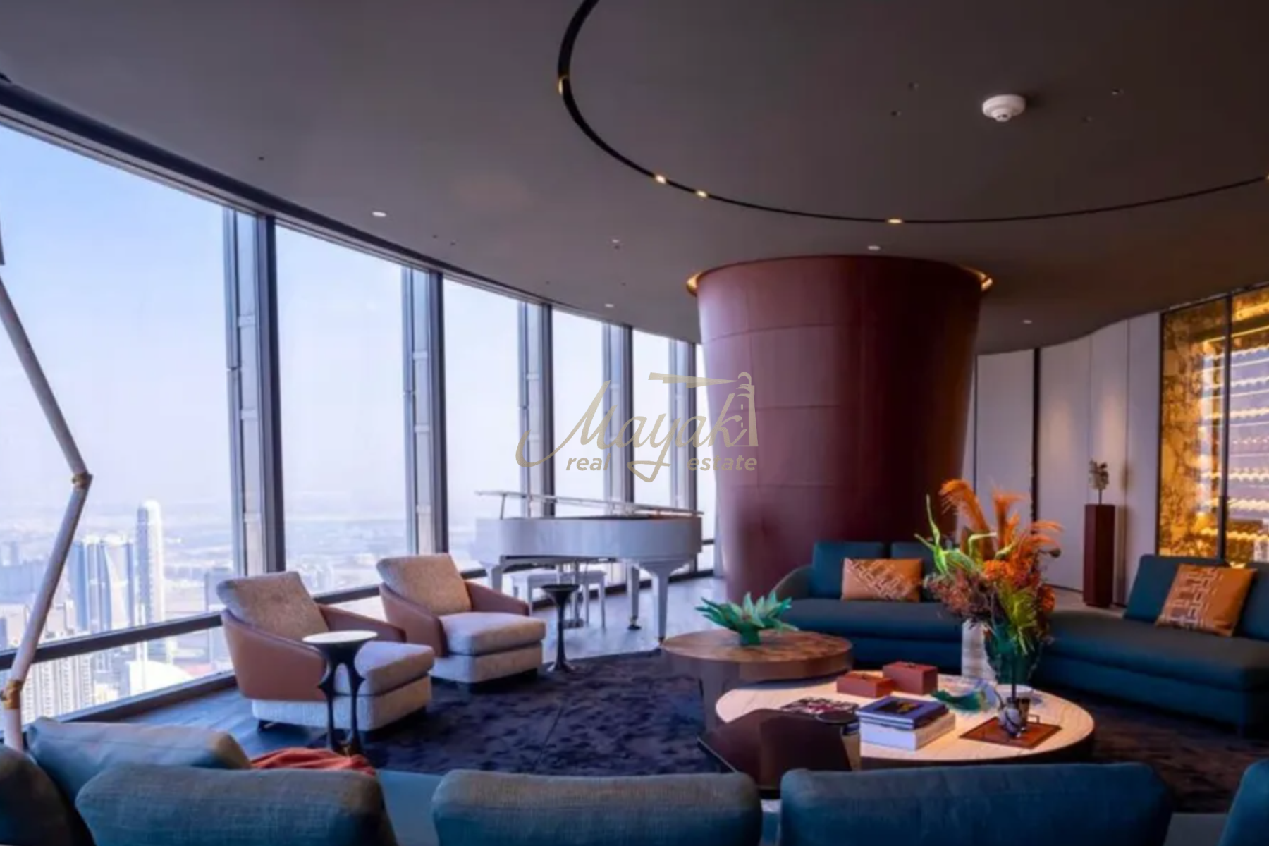 Burj Khalifa Penthouse | 4-BR Designer Luxury