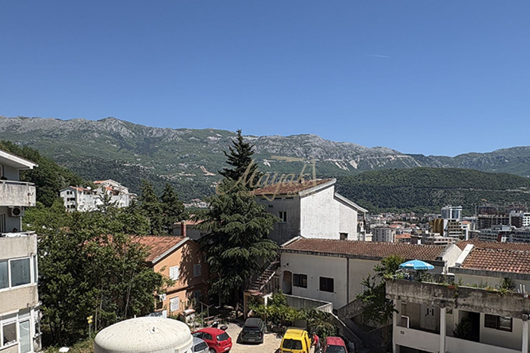 Modern One-Bedroom Apartment in Central Budva