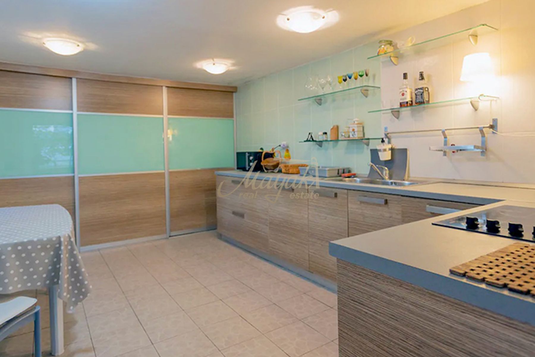 Four-Bedroom Private Villa in Prčanj, Kotor