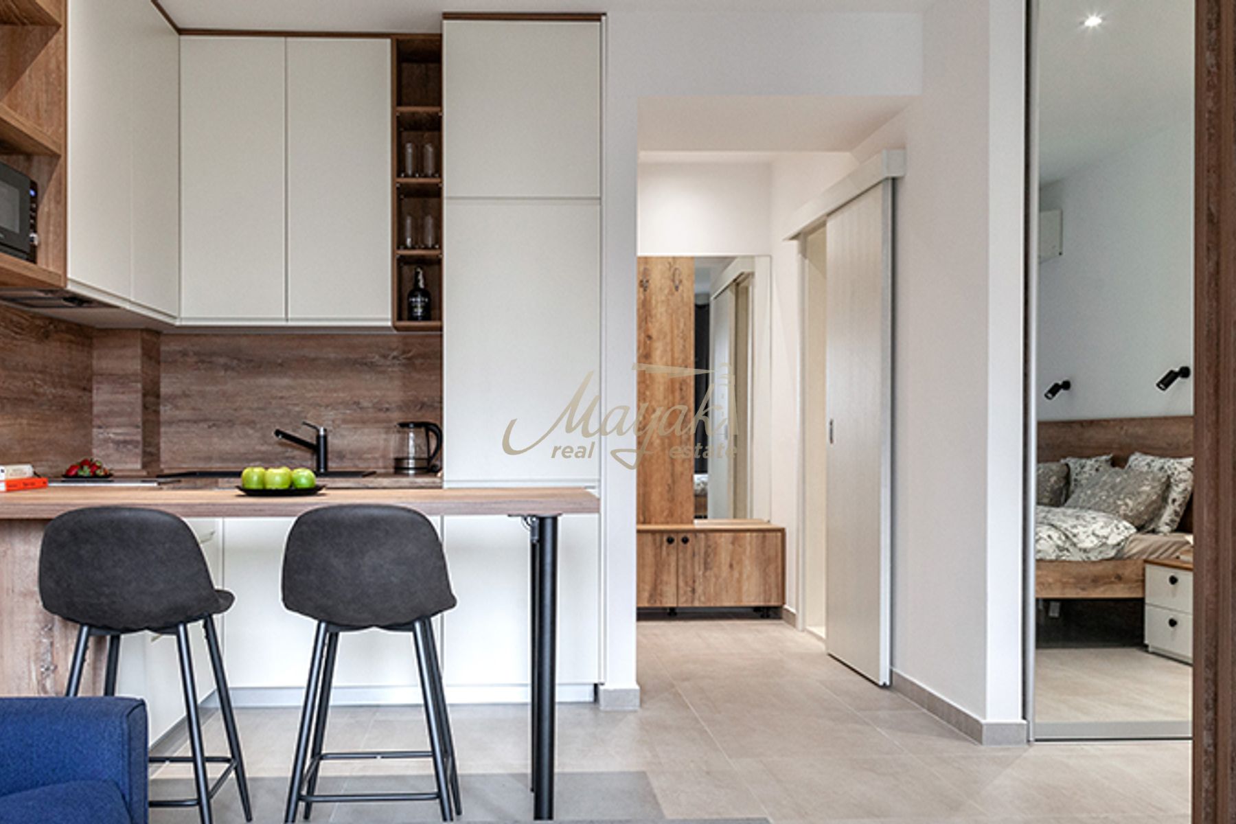Studio Apartment in The House Complex, Kotor