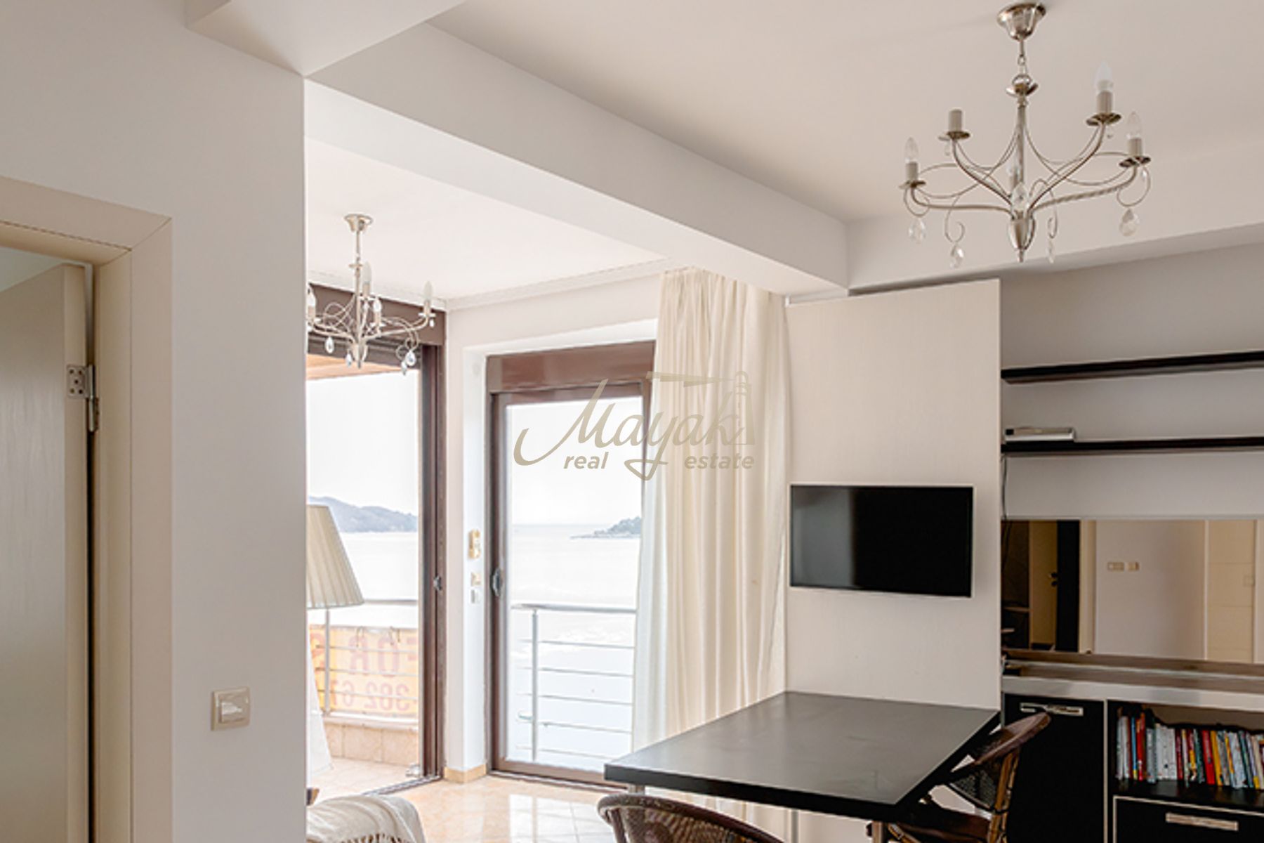 Two-Bedroom Apartment in Rafailovici