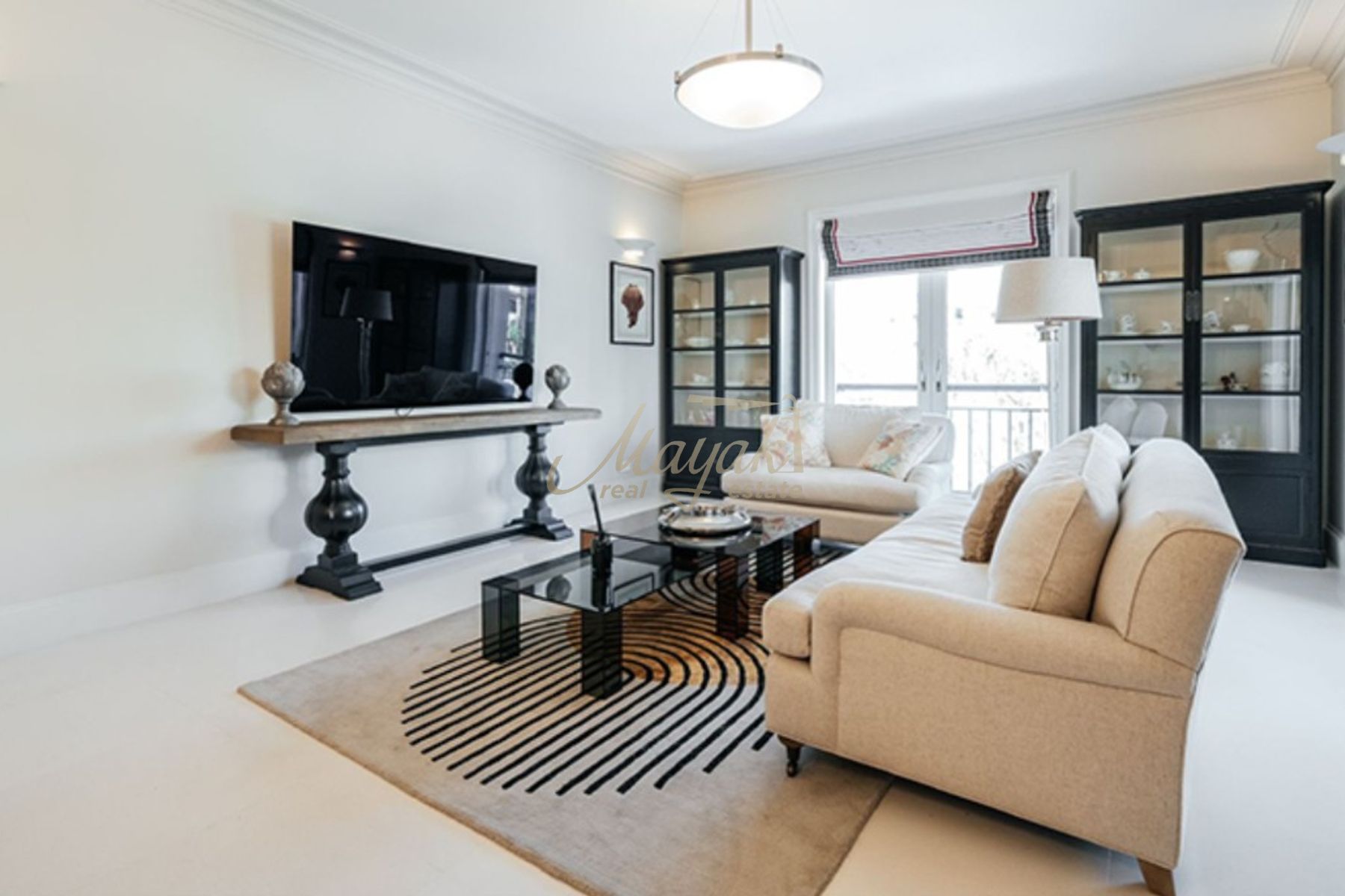 Three-Bedroom Apartment in Porto Montenegro
