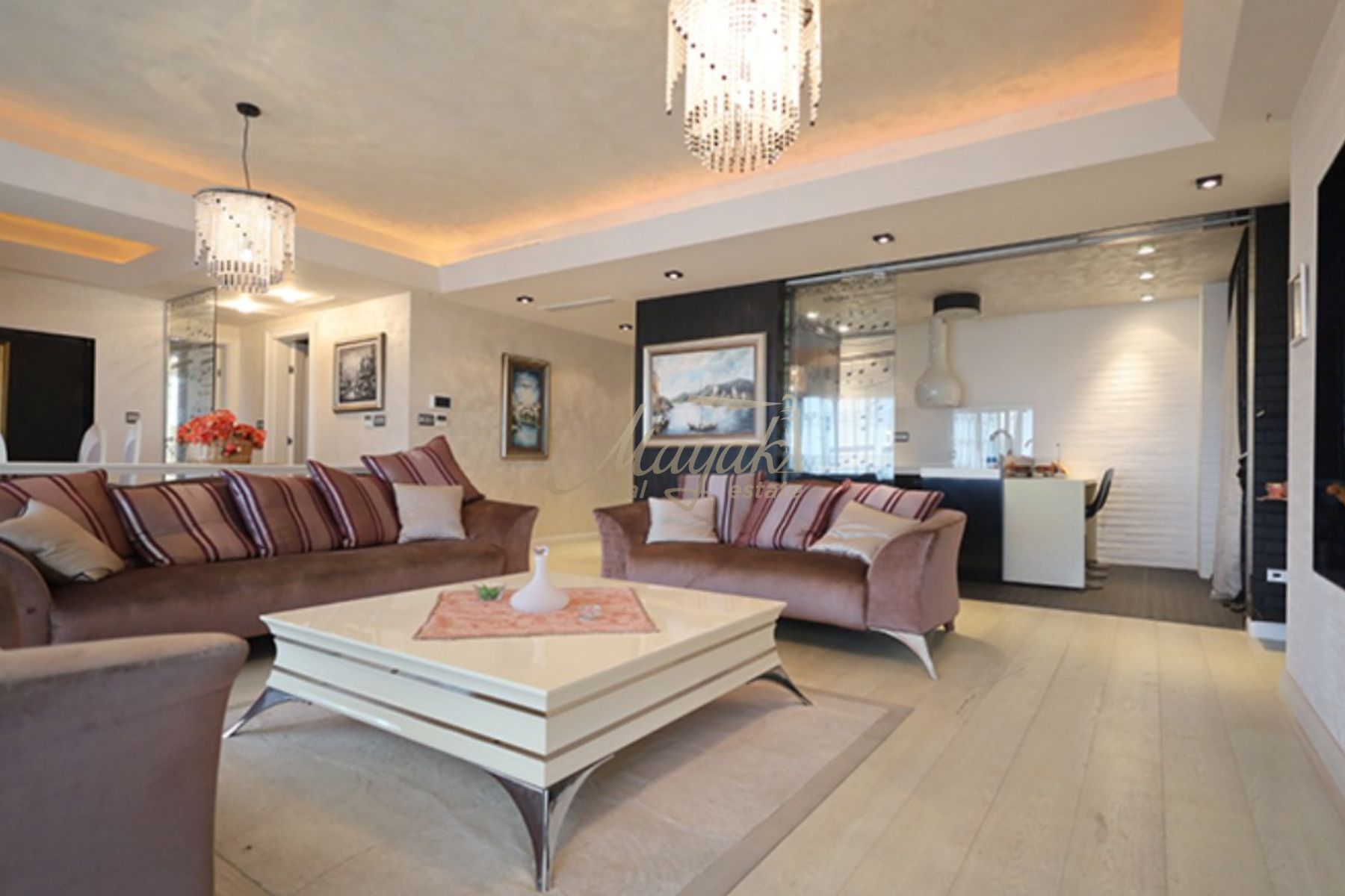 Four-Bedroom Apartment with Sea Views in Budva