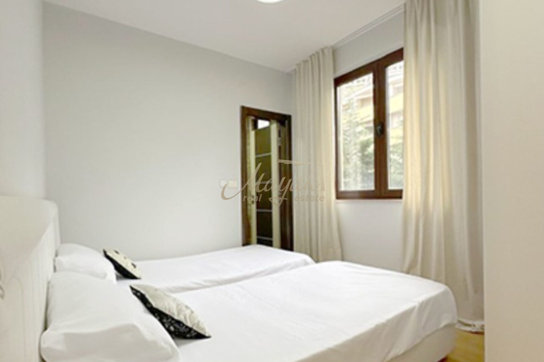 Three-Bedroom Apartment with Sea Views in Budva