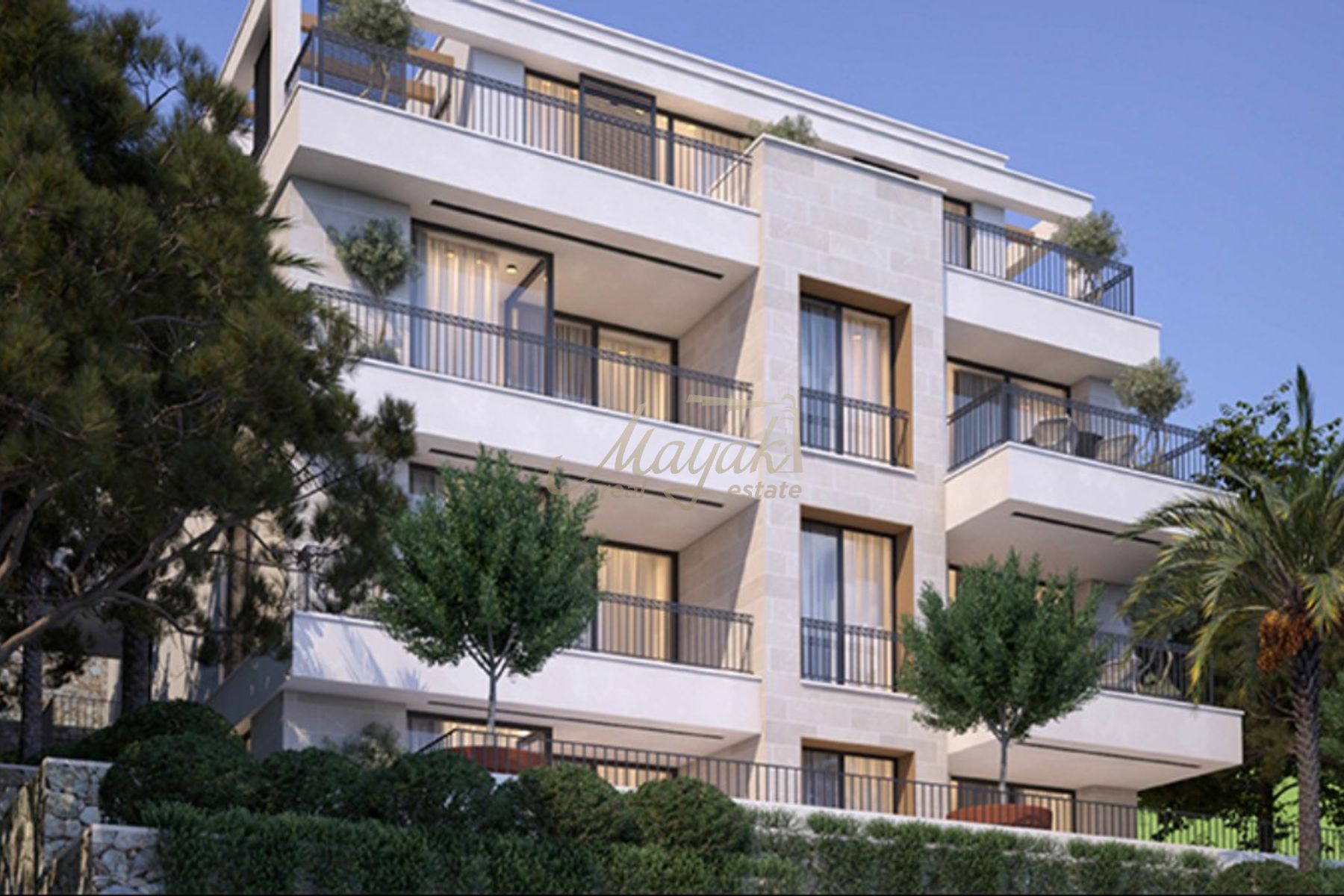 Two-Bedroom Apartment with Sea Views in Tivat