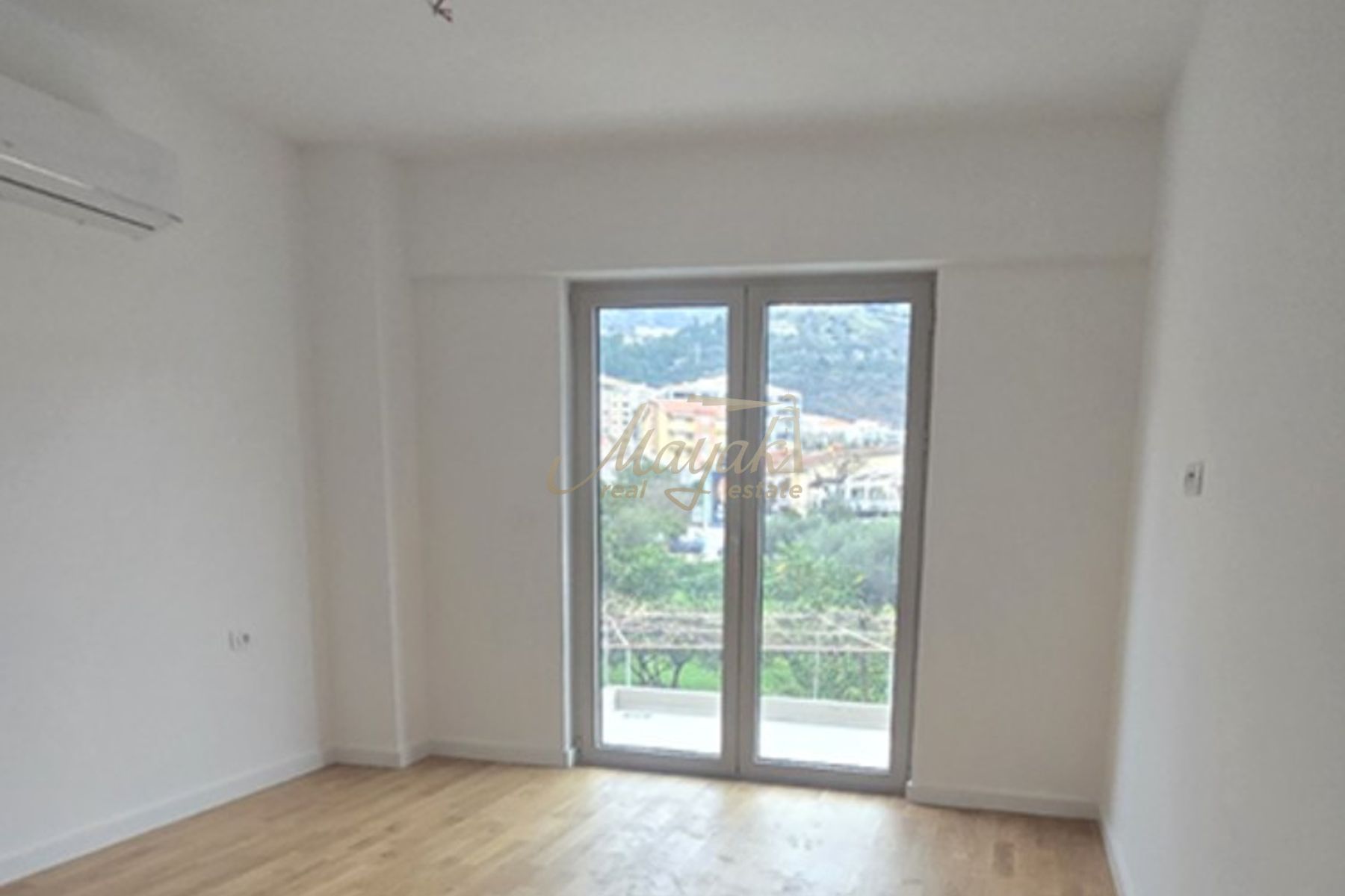 Two-Bedroom Apartment in Central Budva