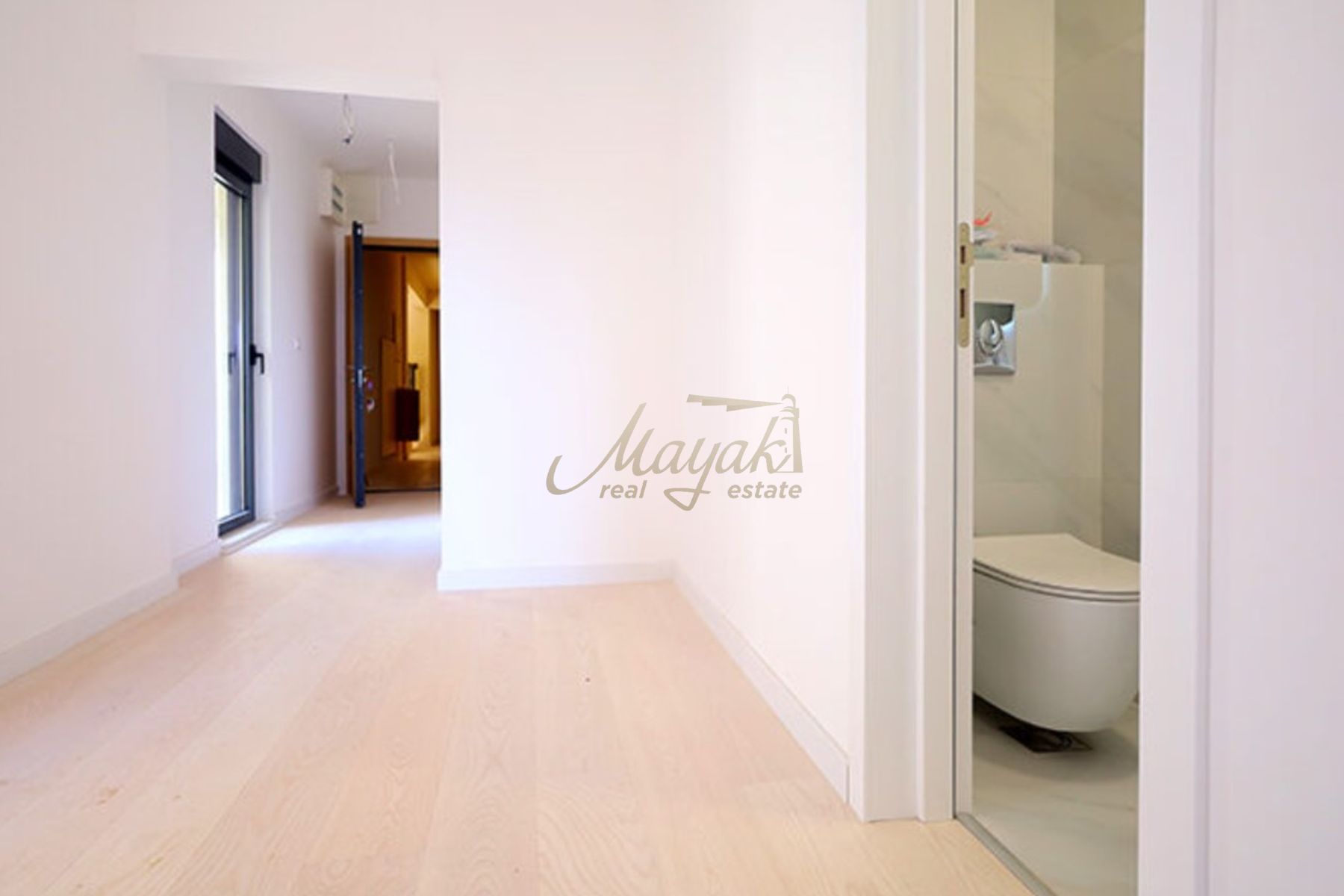 Three-Bedroom Penthouse in Budva with Rooftop