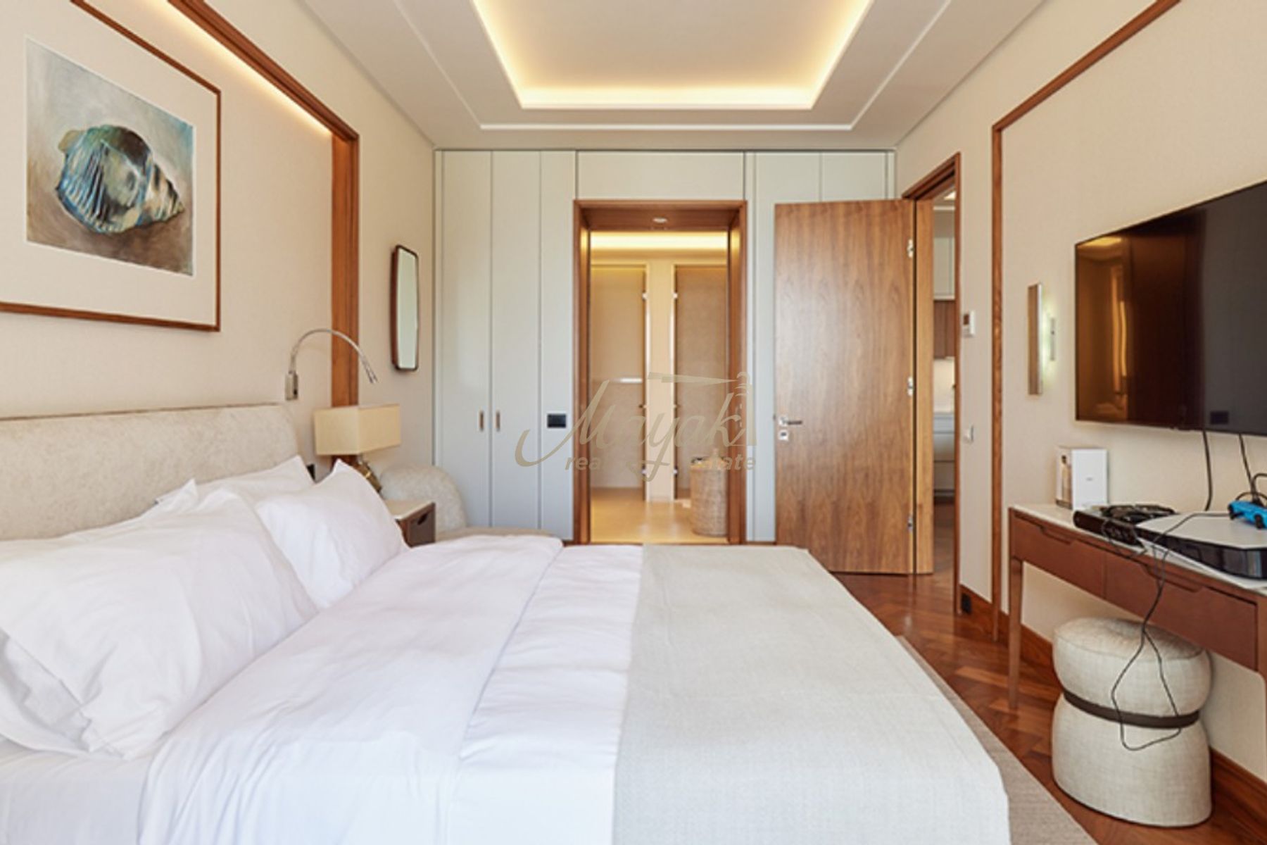 Three-Bedroom Apartment in Elena, Porto Montenegro