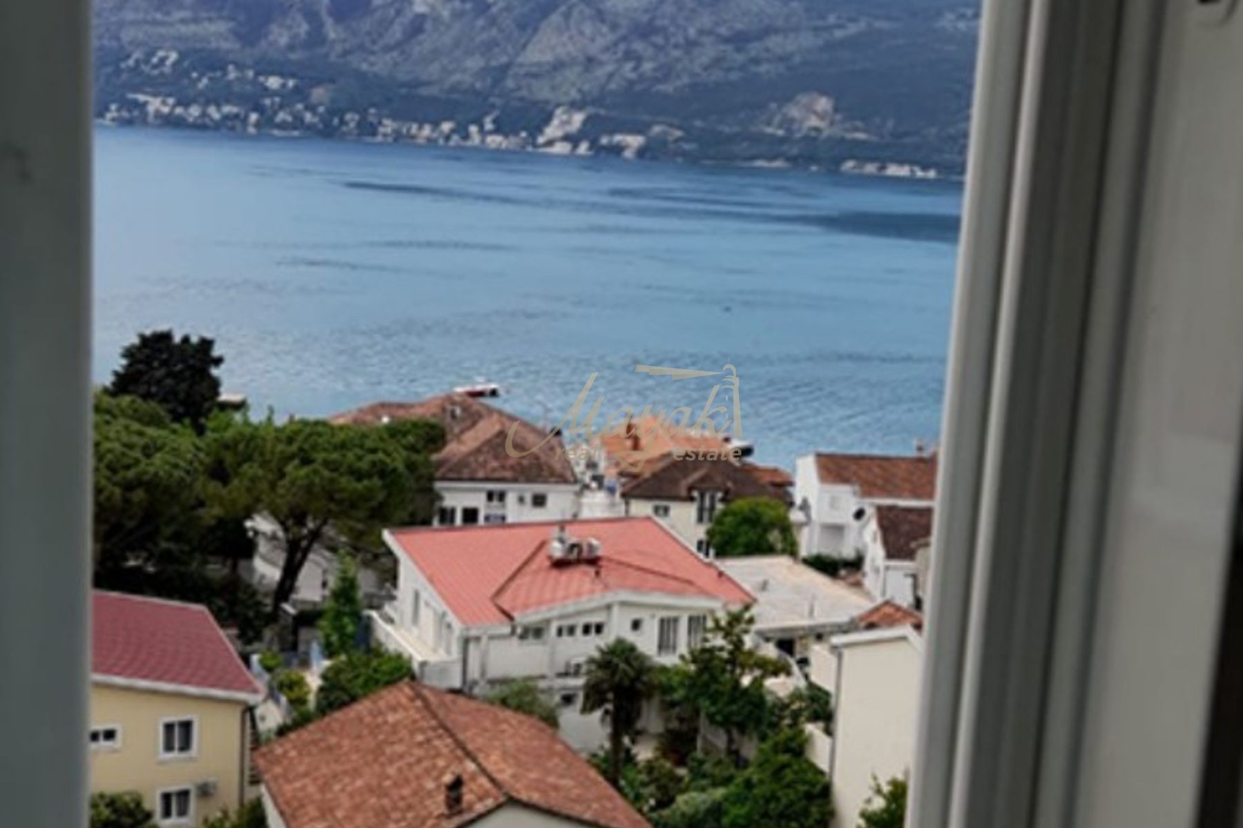 One-Bedroom Apartment in Herceg Novi