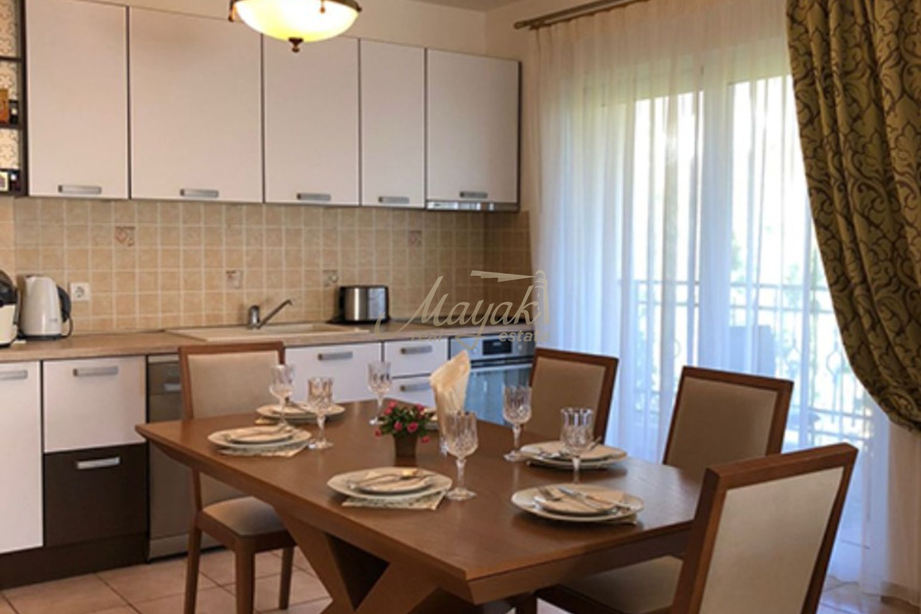 Three-Bedroom Apartment in Bečići