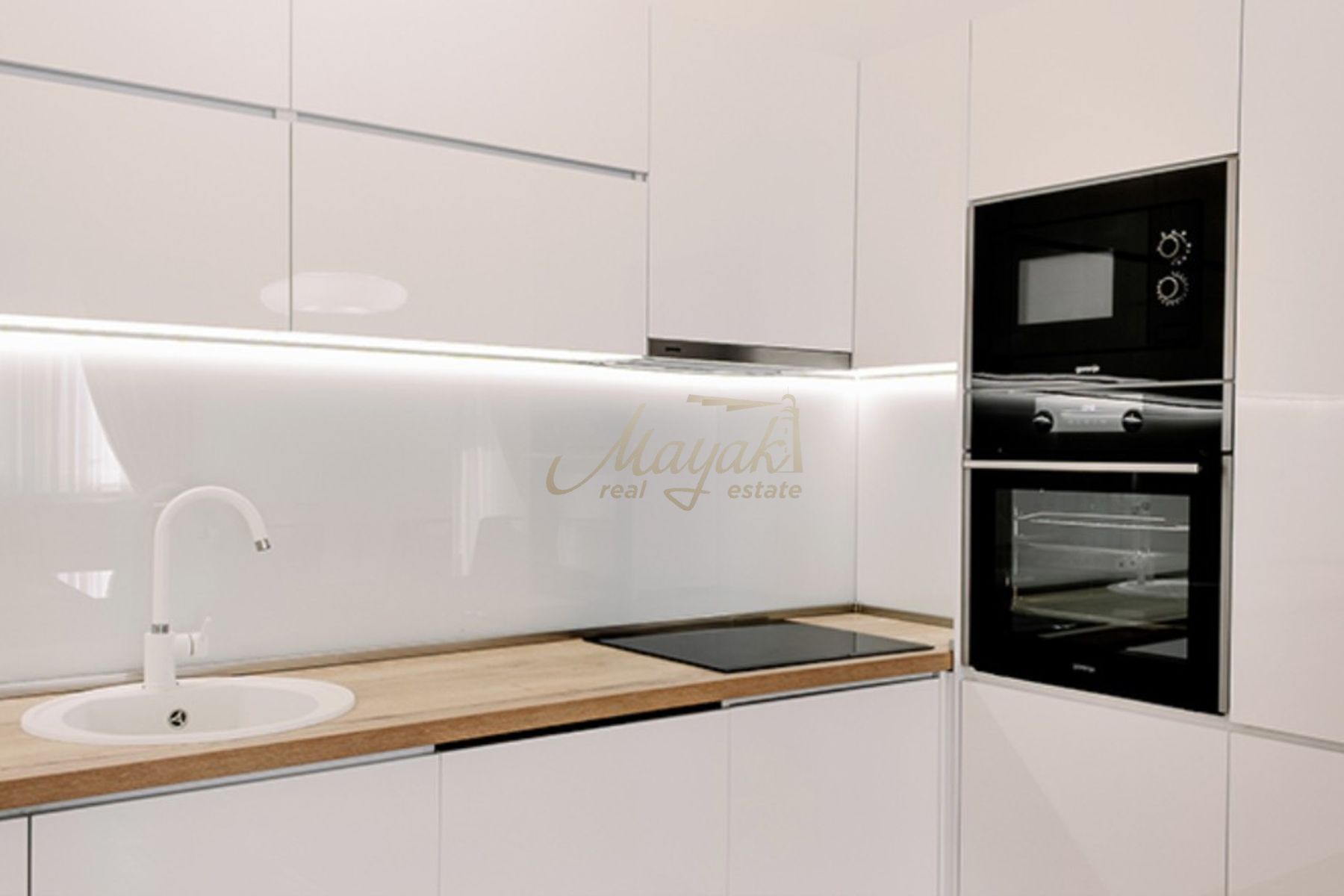One-Bedroom Apartment in City Key, Podgorica