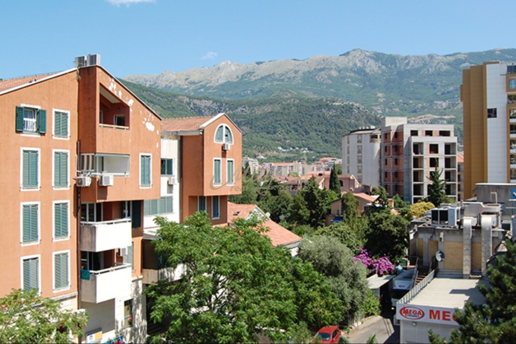 Modern Two-Bedroom Apartment in Central Budva