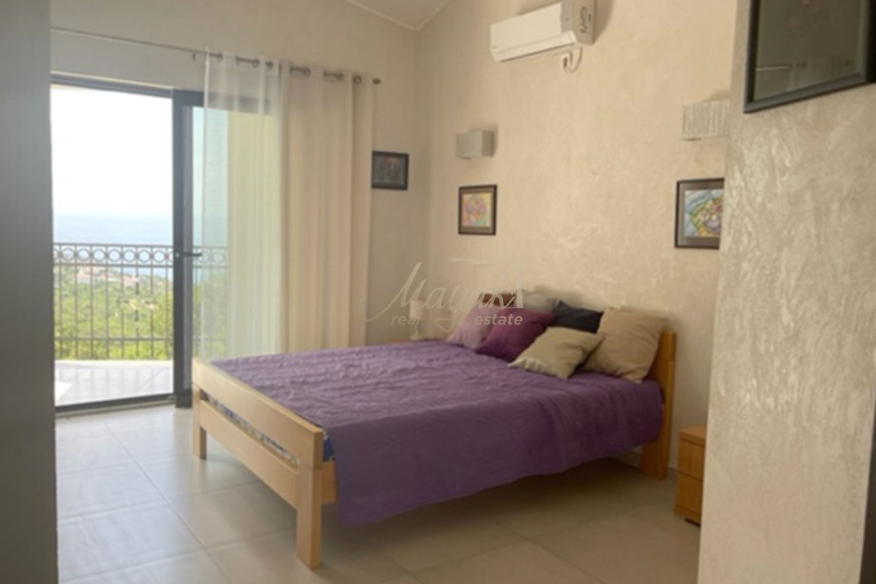 Three Bedroom Villa in Blizikuce, Montenegro