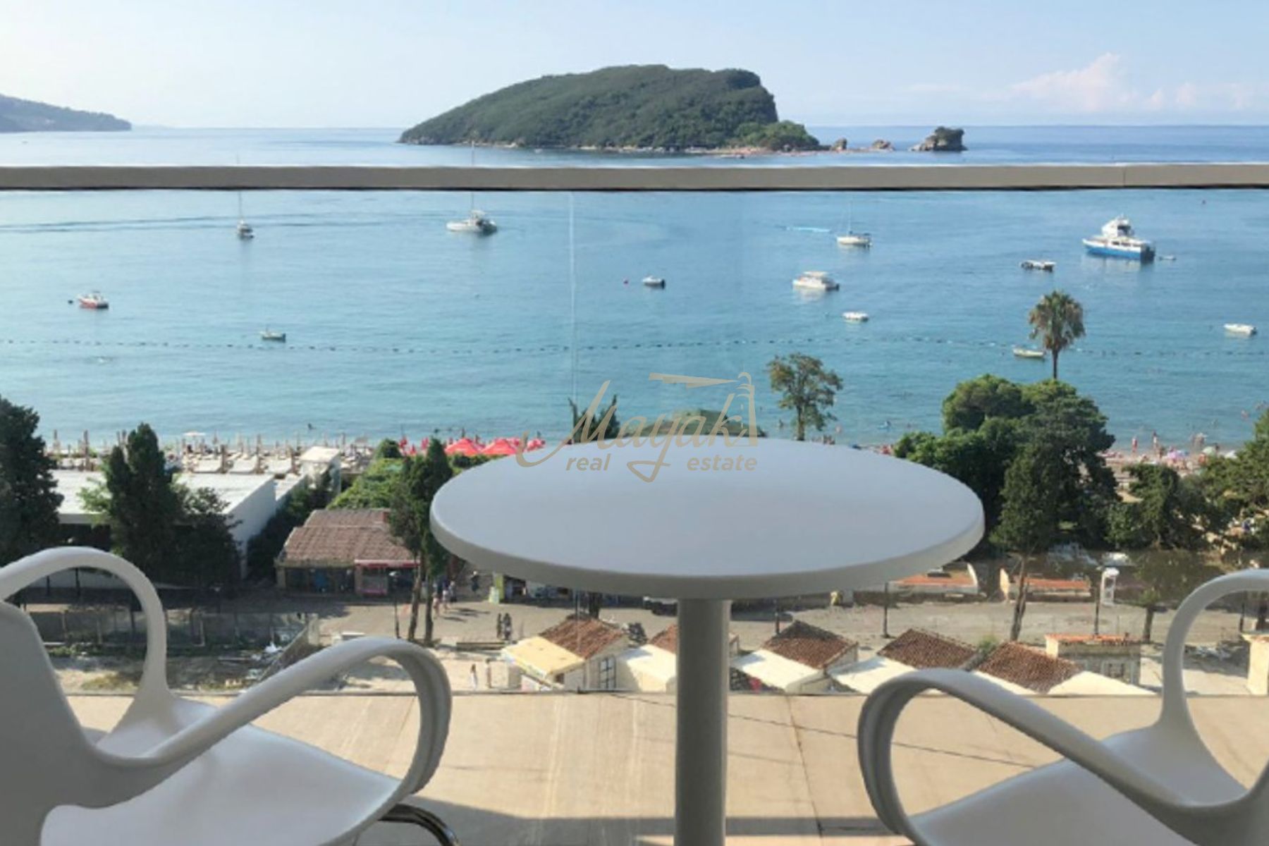 One-Bedroom Apartment in Tre Canne, Budva