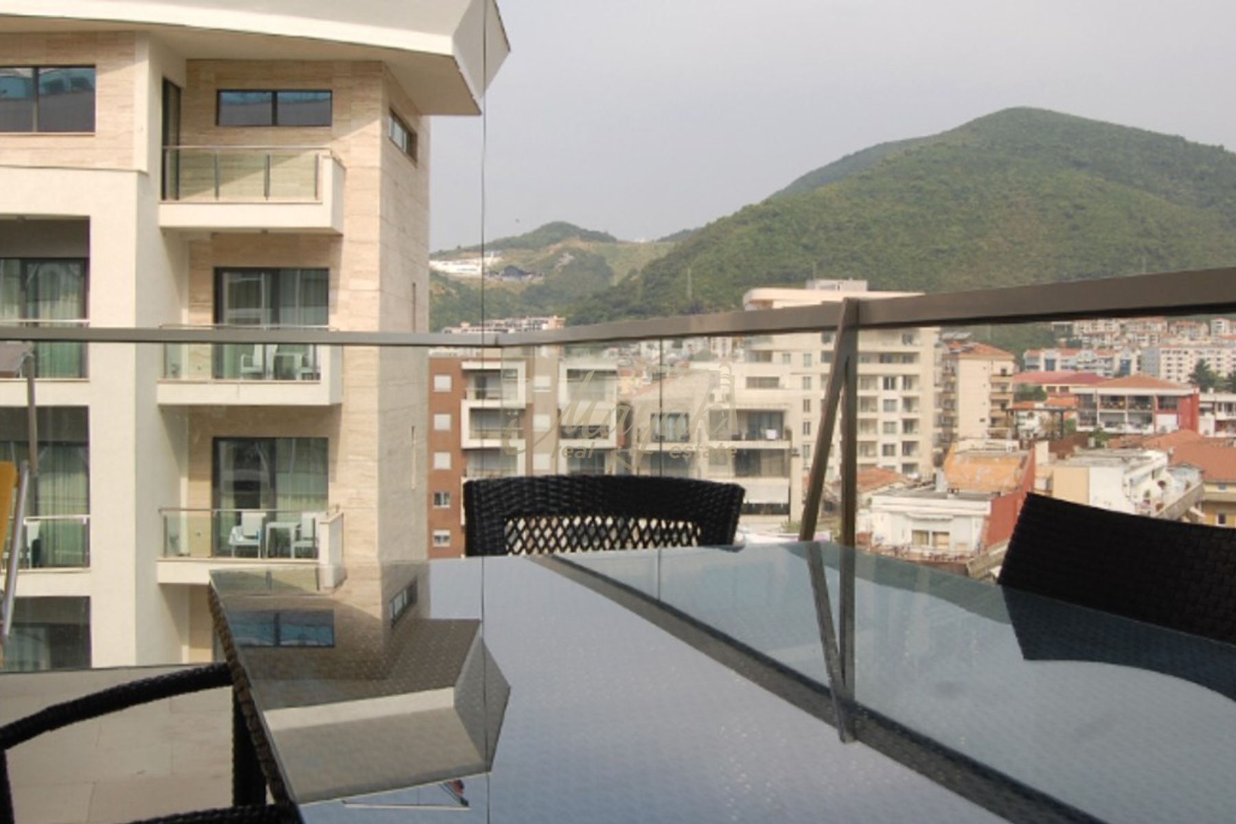 Three-Bedroom Apartment in Tre Canne, Budva