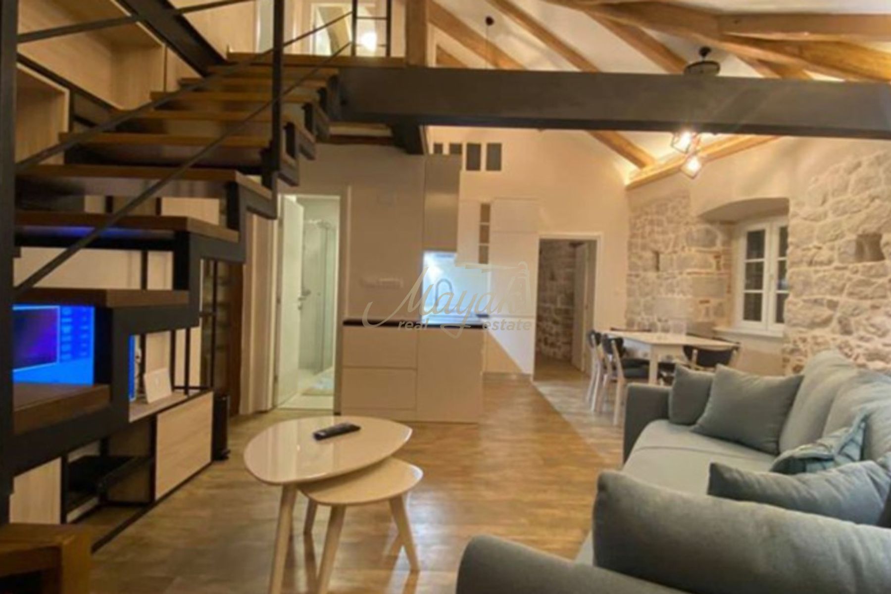 Three-Bedroom Duplex Apartment, Old Town Kotor