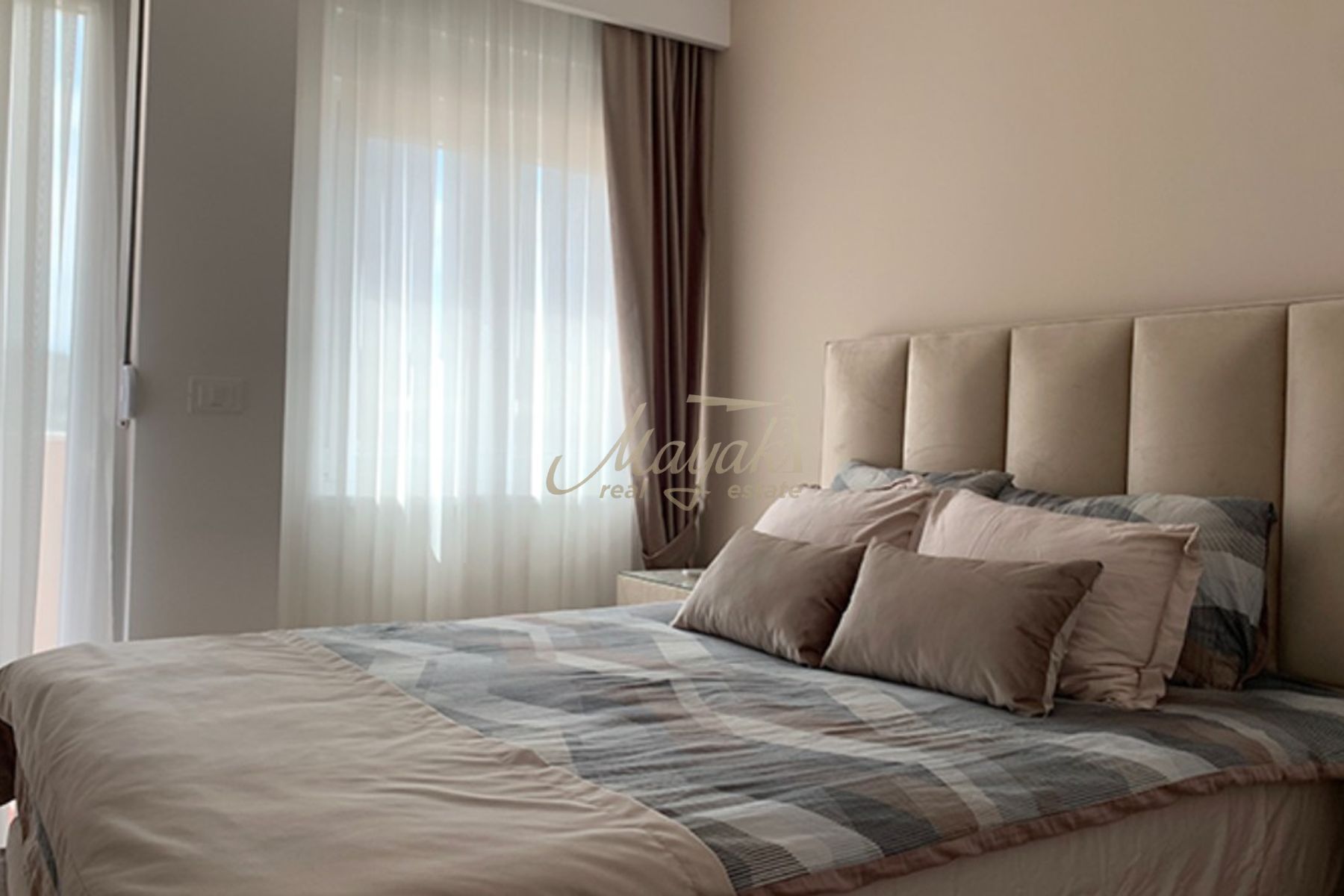 One-Bedroom Apartment in Downtown Podgorica