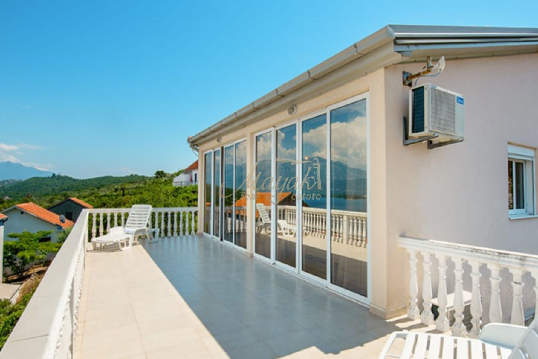 Four-Bedroom Villa in Krasici Village, Tivat