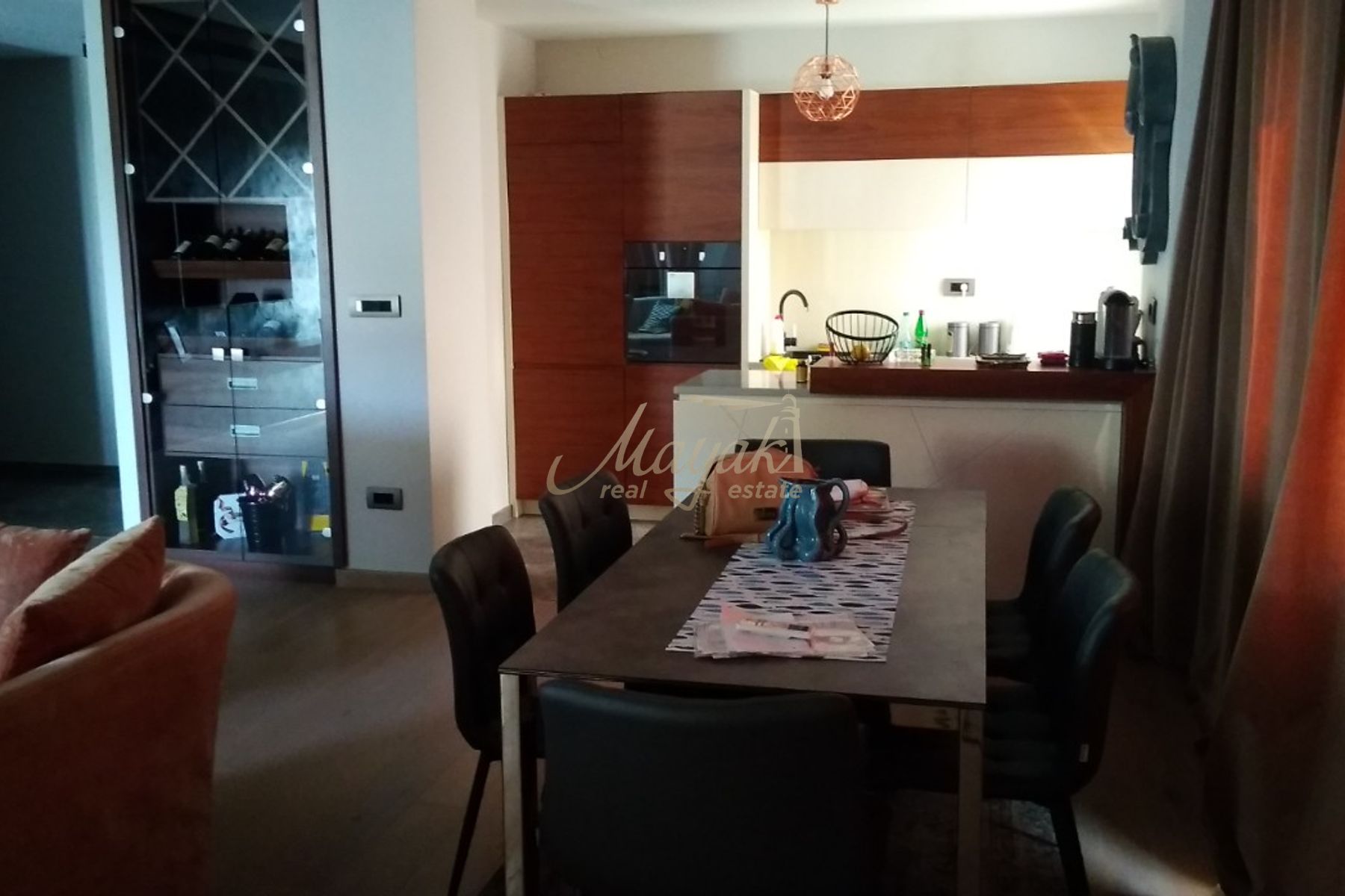Three-Bedroom Apartment behind TQ Plaza, Budva