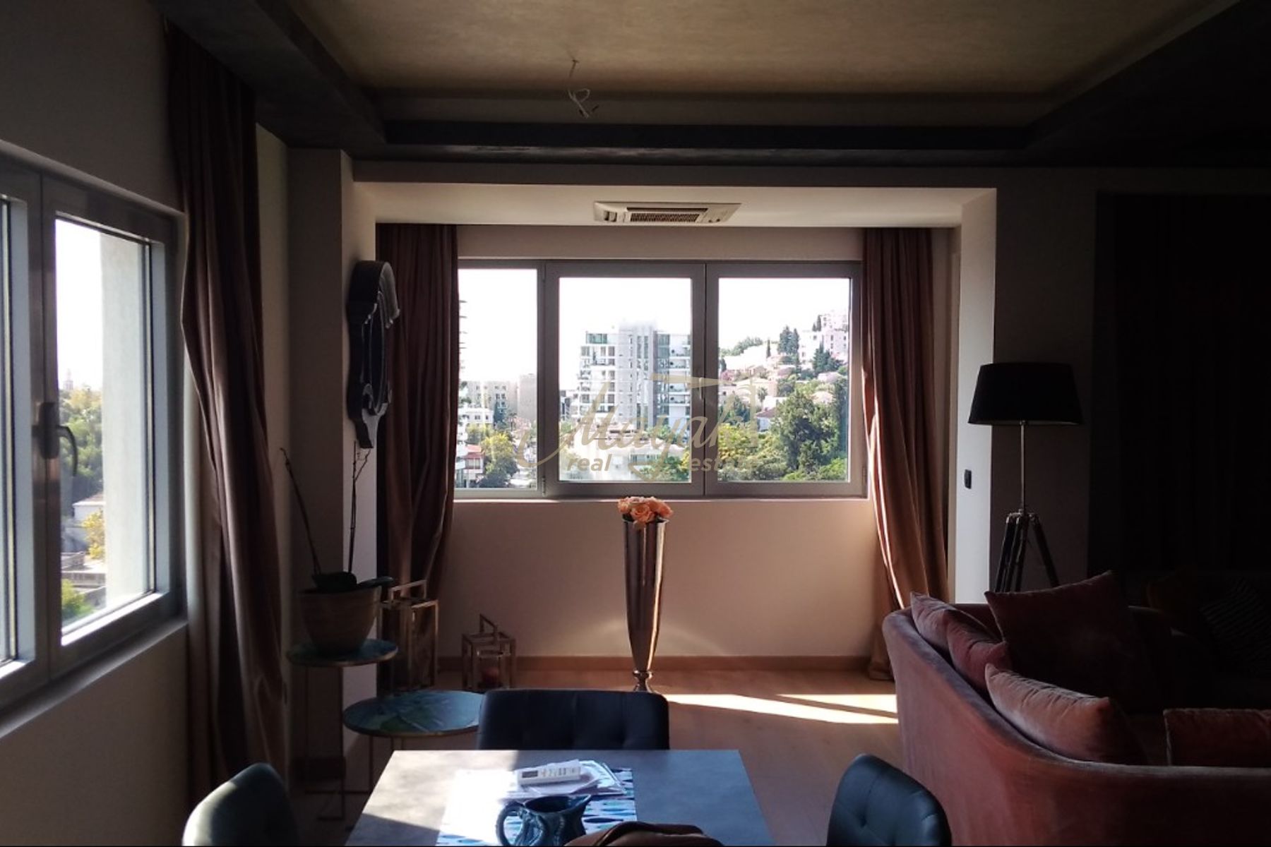 Three-Bedroom Apartment behind TQ Plaza, Budva
