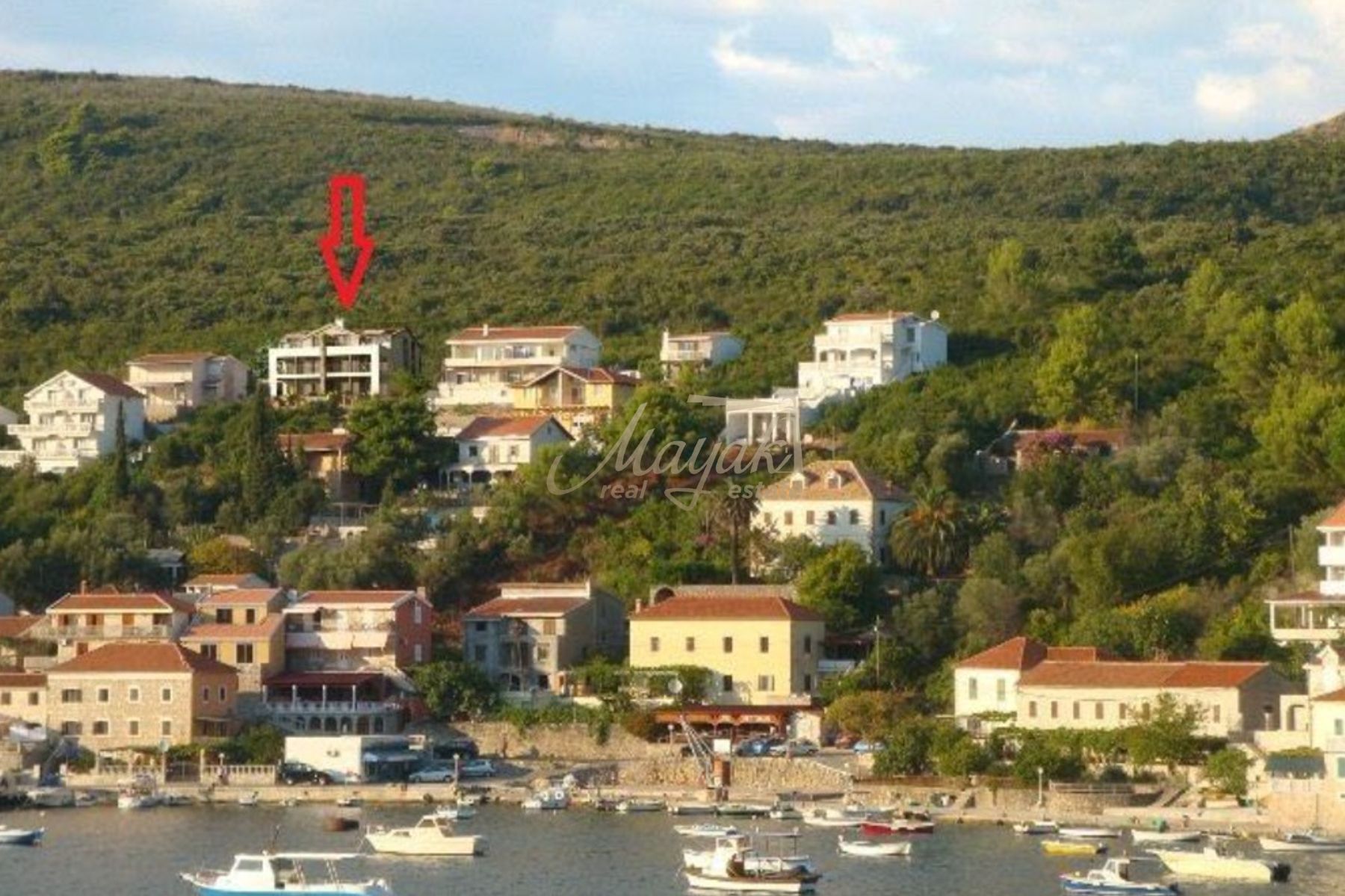 Two-Bedroom Apartment in Kotor Bay, Orahovac