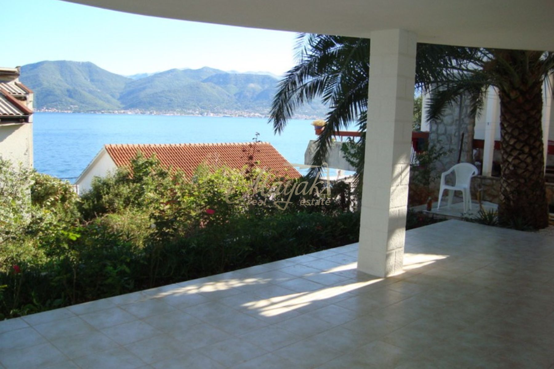 Four-Bedroom House on the Lustica Peninsula
