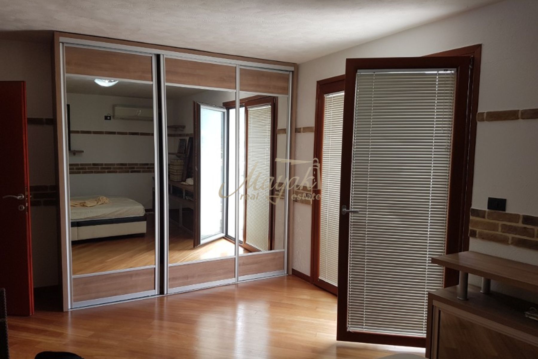 Four-Bedroom Duplex Apartment in Rafailovici
