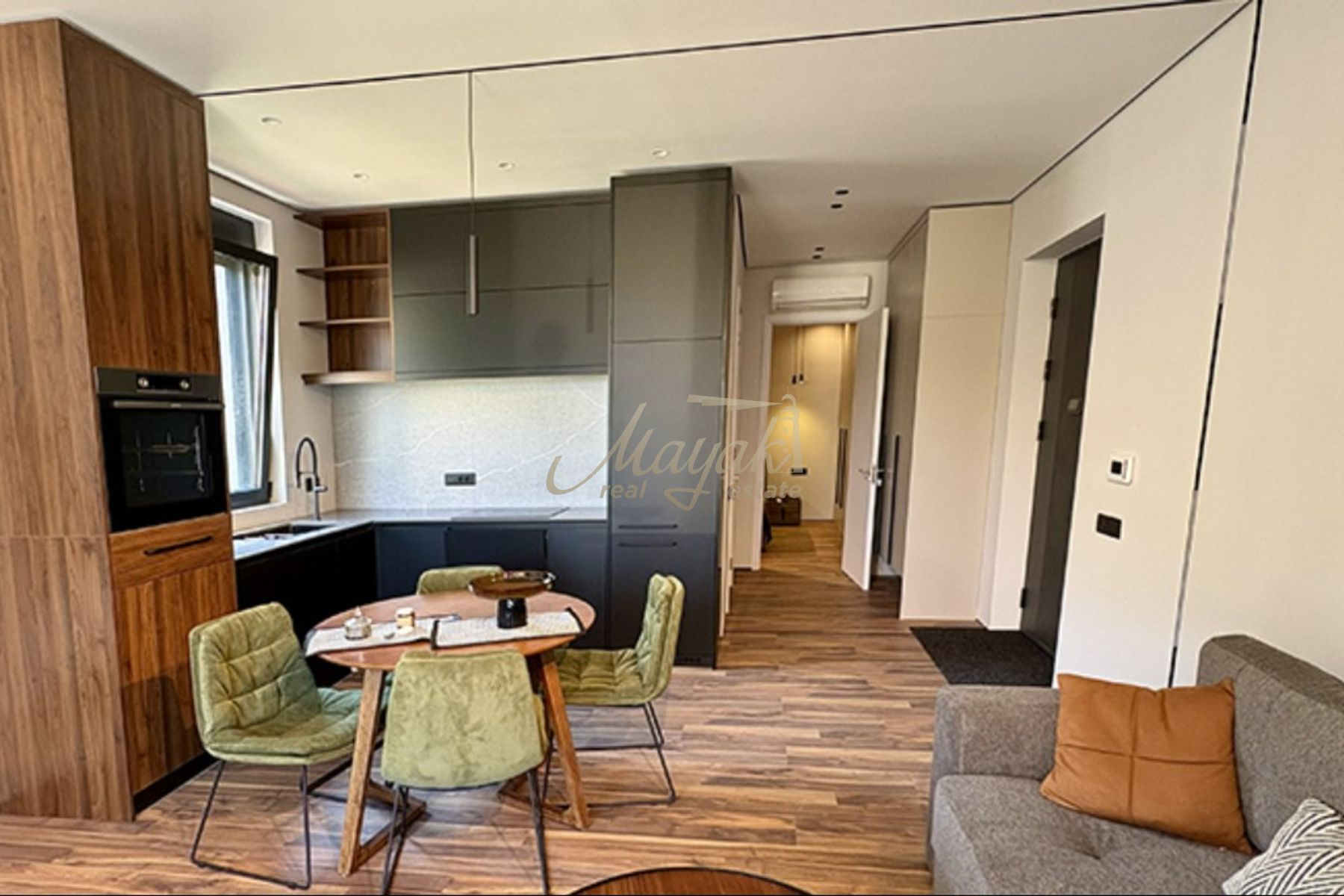 One-Bedroom Apartment in Bečići, Budva