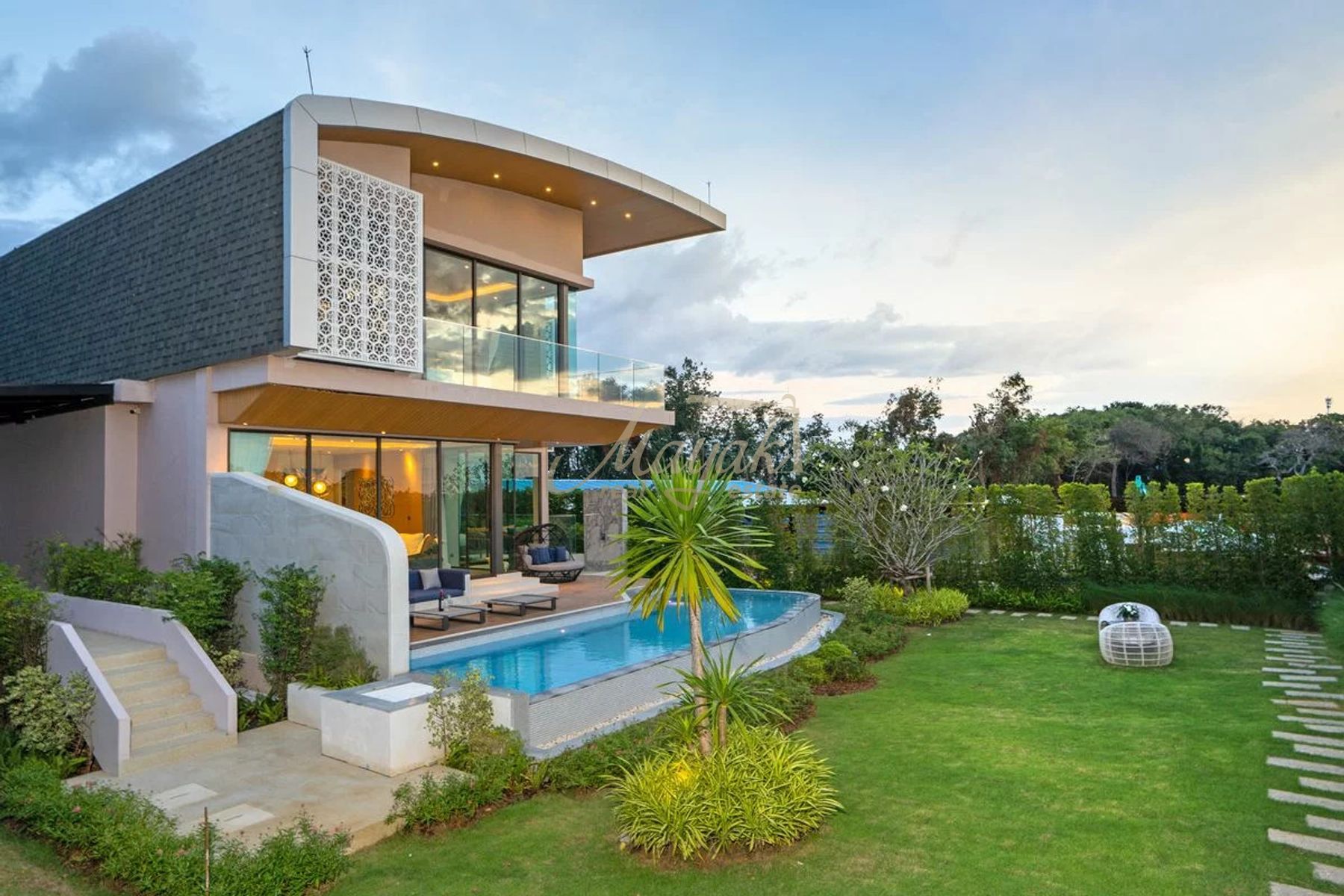 Modern Two-Bedroom Villa in Thalang, Phuket